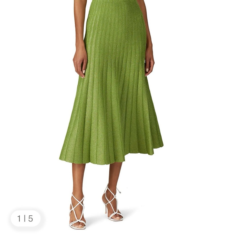 Elegant Green Pleated Skirt
